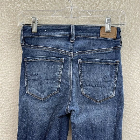 American Eagle Dark Wash Distressed Short Stretch Mid Rise Skinny Jeans 2 4 25 - Picture 4 of 12
